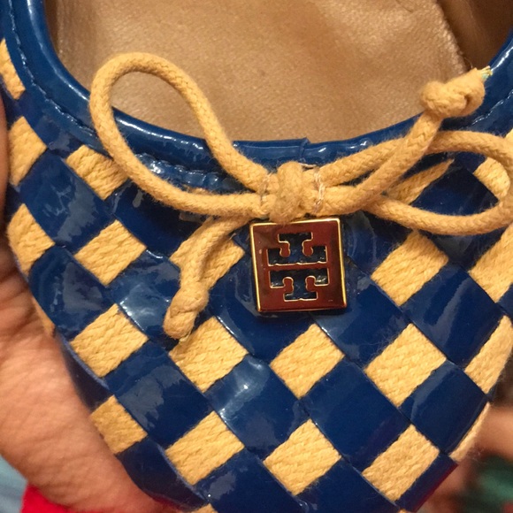 Flats - Picture 3 of 5